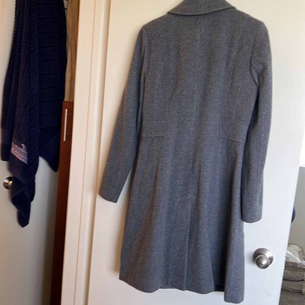 Wool coat - Picture 7 of 7